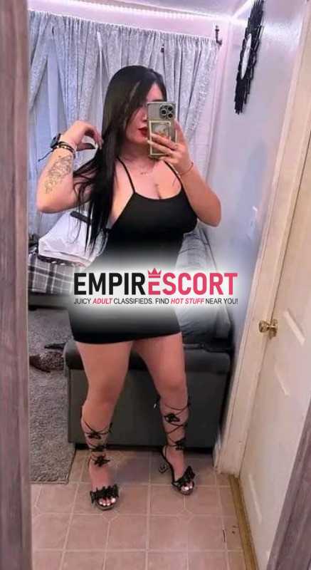 soy laura adicta al sexo y los fetiches