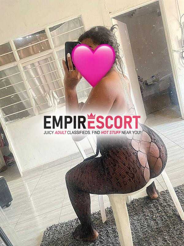 morena cachonda sexy