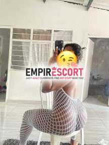 morena cachonda sexy
