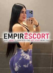 hola chia mis amores estoy de paso por aquí para complacerte