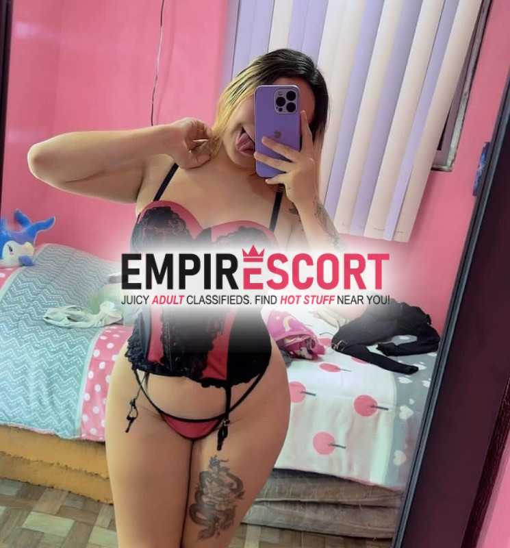sexy extrovertida jovencita sumisa y demasiado caliente