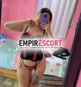 sexy extrovertida jovencita sumisa y demasiado caliente