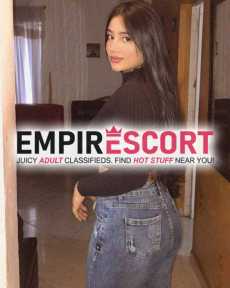 hola mis besos de mujer muy hermosa jovencita atractiva para complacerte