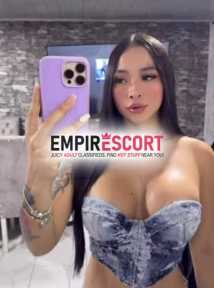 sensual y carismática chica para ti