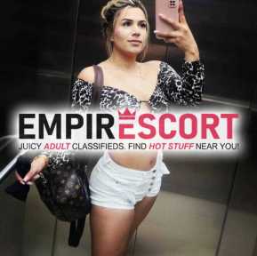 tierna atenta mujer especial llena de diversión de mente abierta