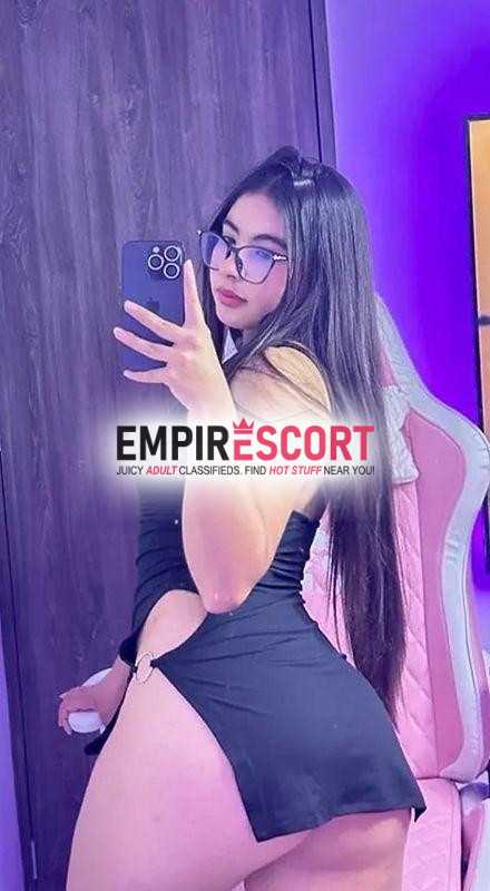 soy linda chica peli negra que vengo complacer todos tus servicios quiero que te eches buena experiencia de mí
