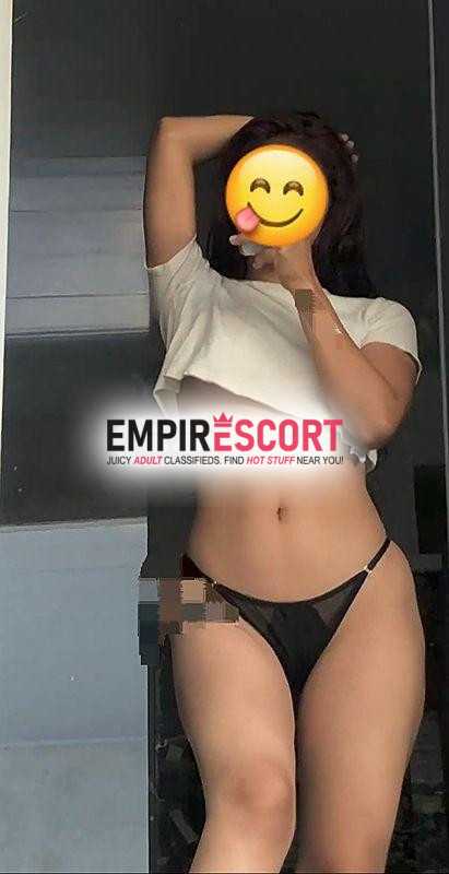 jovencita ganas de mucho sexo y nuevas experiencias ven disfrutarme.