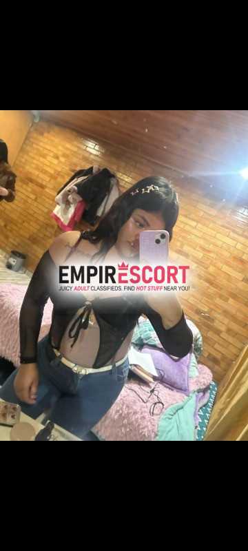 hermosa y bella chica ardiente