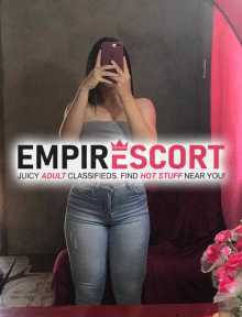 caliente jovencita demasiado extrovertida y descomplicada