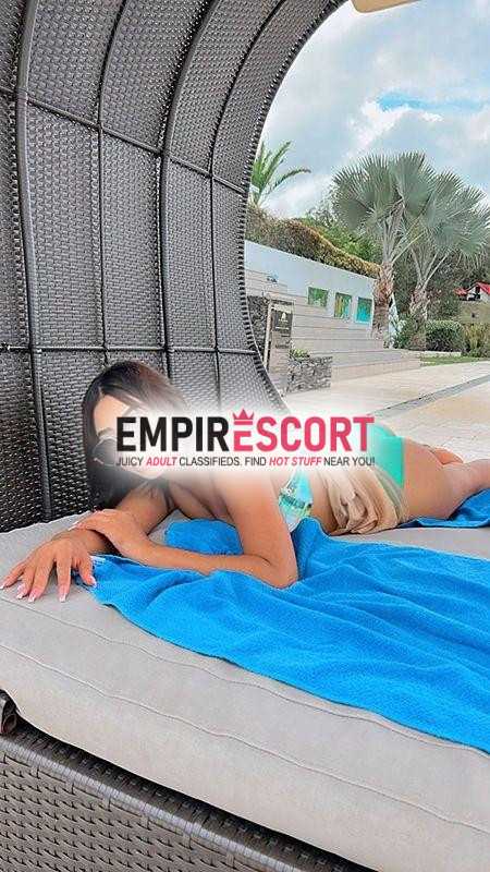 hola mor soy samantha me encantaría conocerte y que me conozcas y pasarla muy rico