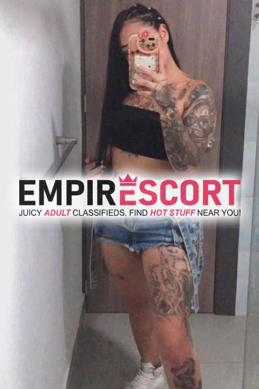 una chica totalmente exclusiva cariñosa y muy complaciente