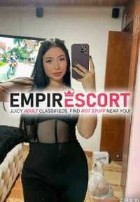soy linda chica universitaria me gusta complacer mis clientes me gusta el sexo al natural