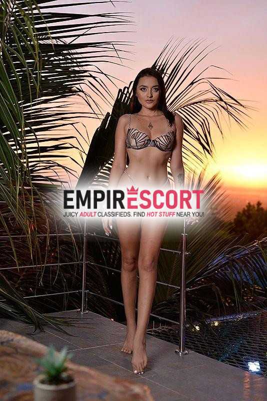soy hermosa flaca vip apartamento en el laguito o domicilio