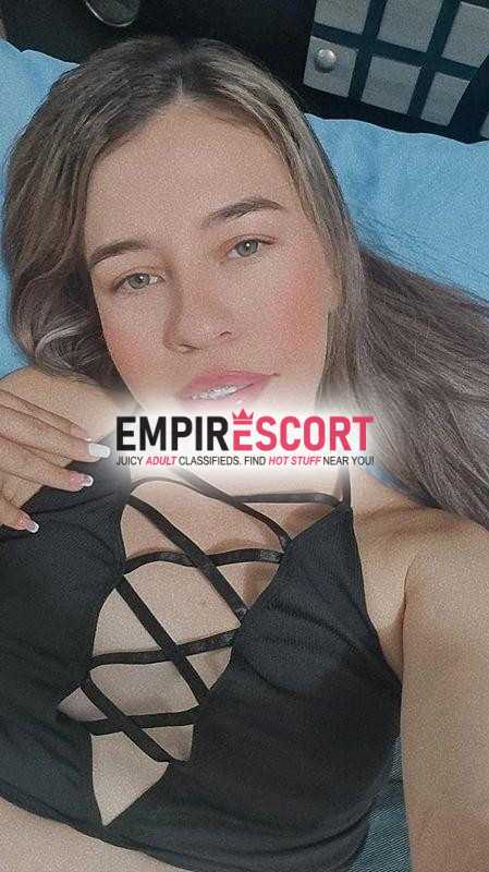 hermosa rubia ojos claros senxual pocos días en esta ciudad