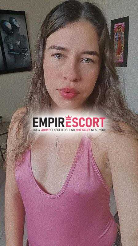 hermosa rubia ojos claros senxual pocos días en esta ciudad