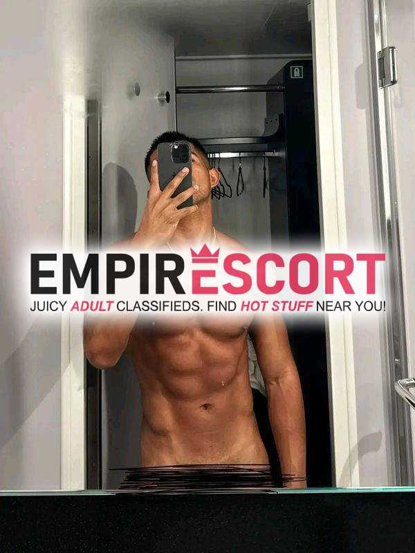 sexi ardiente y muy sensual listo para cumplirte todos tus deseos sexuales