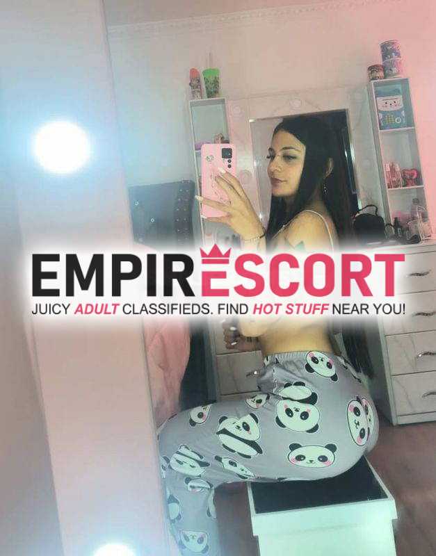 sexy extrovertida y tu complice en cama