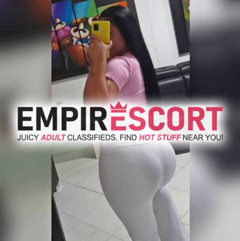 joven sencilla ardiente complaciente dispuesta brindarte servicio buen trato