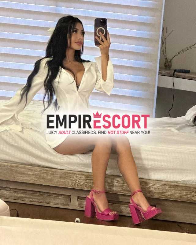 mis amores de cúcuta estoy por poco tiempo en ciudad para ofrecerles servicio totalmente Único lleno de mucha lujuria y pasión desenfrenada ya que soy chica multiorgásmica te cuento que me mojo súper delicioso ven buscarme si deseas chica totalmente vip de catálogo