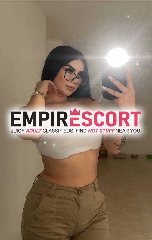 hola soy chica joven universitaria traigo mi corazón lleno de amor para ti
