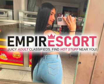 exclusiva hermosa mujer fuera de común linda y vanidosa