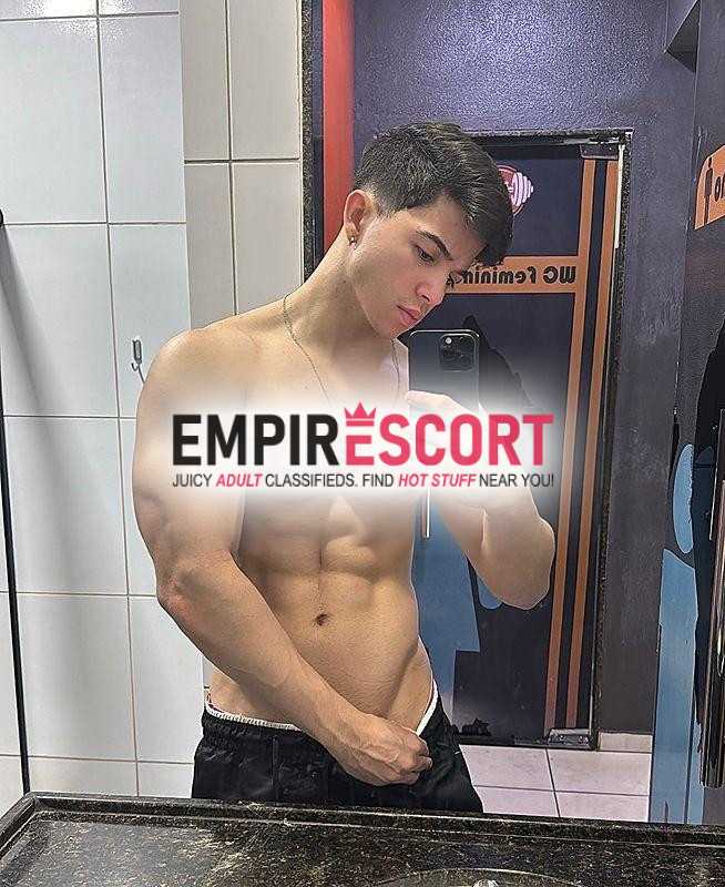 joven full arrecho y lechero disponible ➡️ 😈💦.