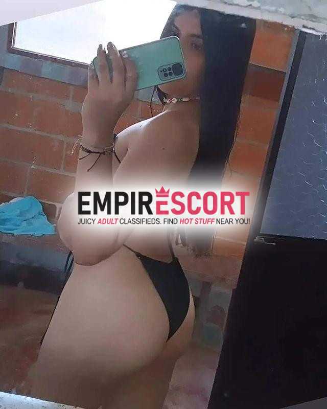 hola mis amores soy chica universitaria totalmente natural