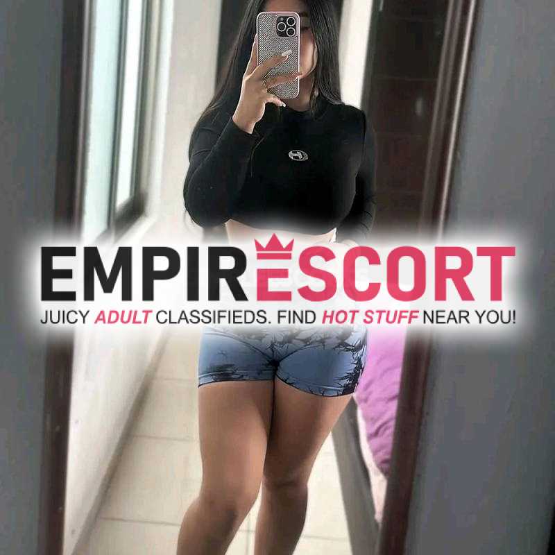 hermosa dama dispuesta cumplir tus deseos sexuales