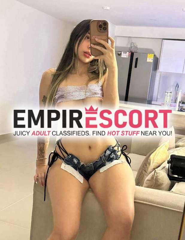 hola mis amores estoy para completarlos en cualquier deseo sexual que tengan contactemen