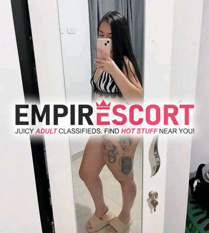 soy chica descomplicada dispuesta complacerte en cualquier deseo fetiche