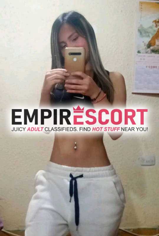 hola mis amores soy chica muy sumisa vengo complacerlos mis servicios