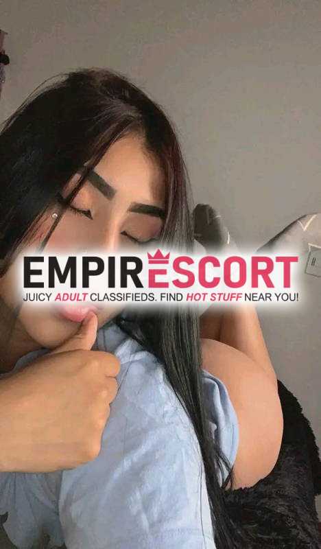 hola mis amores e venido complacer todos tus fetiches