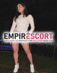 hermosa chica traviesa y pervertida dispuesta saciar tus ganas de sexo