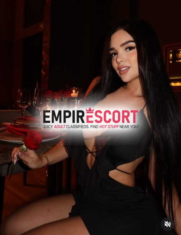 complaciente mujer scort