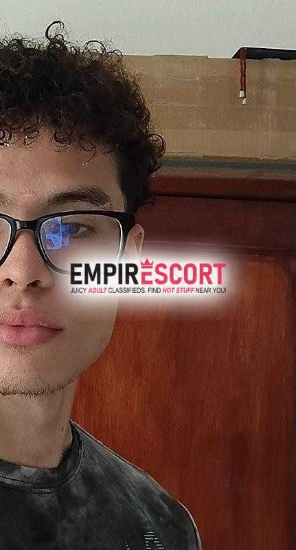 joven guapo busca novia o amiga beneficios