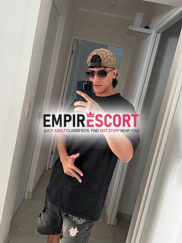😈joven masculino vergon y culon colombiano de ciudad muy serio complaciente y educado🔥