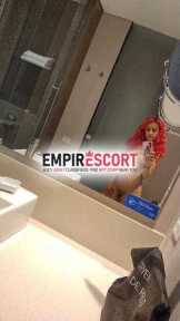 modelo scort elegante y exclusiva elegante y discreta