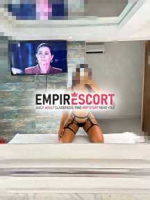 hola amor mi nombre es daniela morena ardiente mente abierta