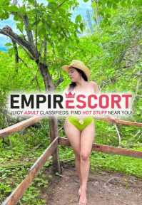 soy linda chica universitaria me gusta el sexo al natural me gusta complacer mis clientes