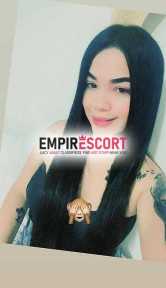 niki hot outgoing girl