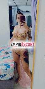 mujer apasionada sensual de alto nivel