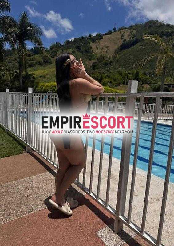 hola llegó adriana esta hermosa ciudad ansiosa de sexo y mucho placer estoy caliente y mojadita