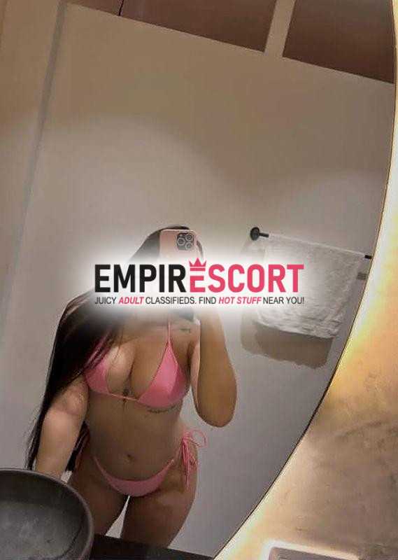 hola llegó adriana esta hermosa ciudad ansiosa de sexo y mucho placer estoy caliente y mojadita