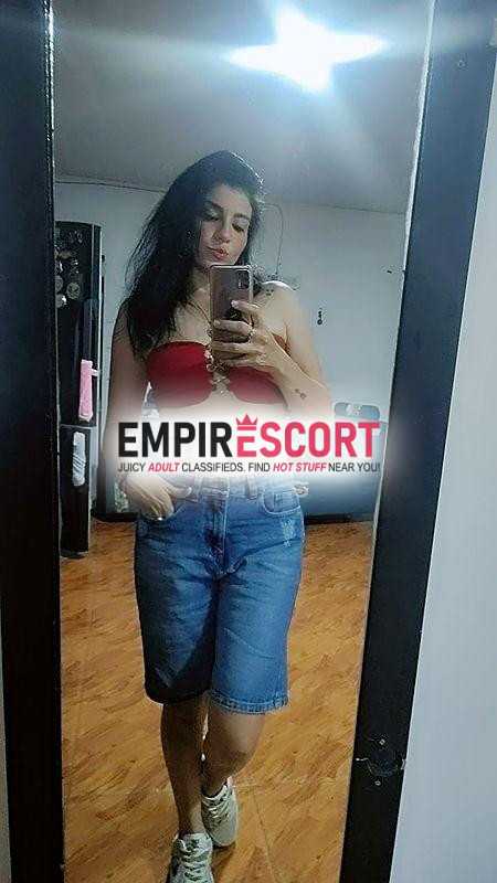 linda flaca nueva en esta página 
extrovertida apasionada buen sexo