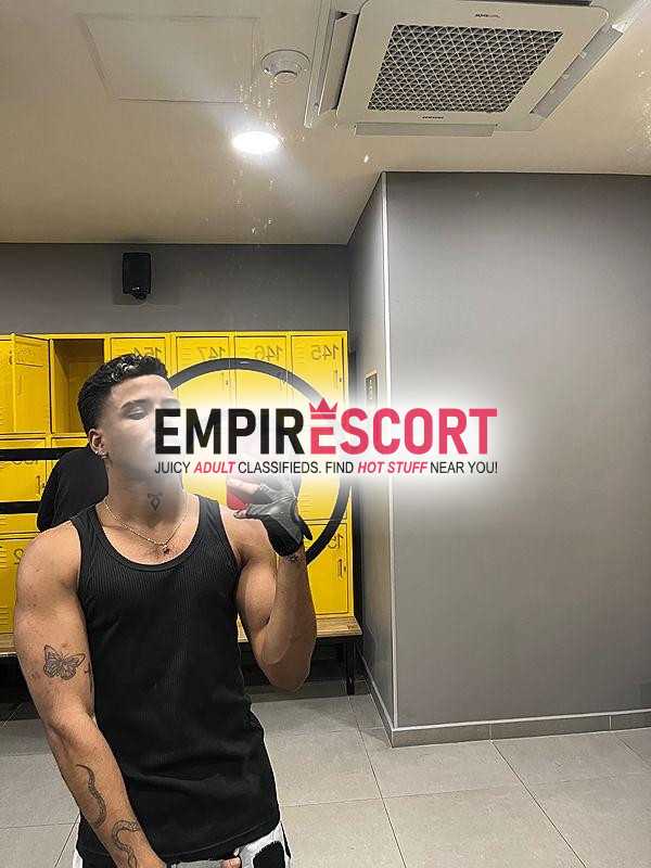 sexy moreno versÁtil caliente 🔥listo para ti 😈