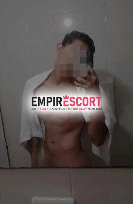 blanquito complaciente nuevo en tu ciudad 😈