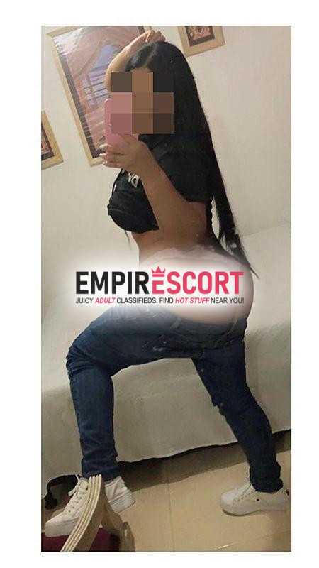 hermosa paisita senos y cola grande solo para ti