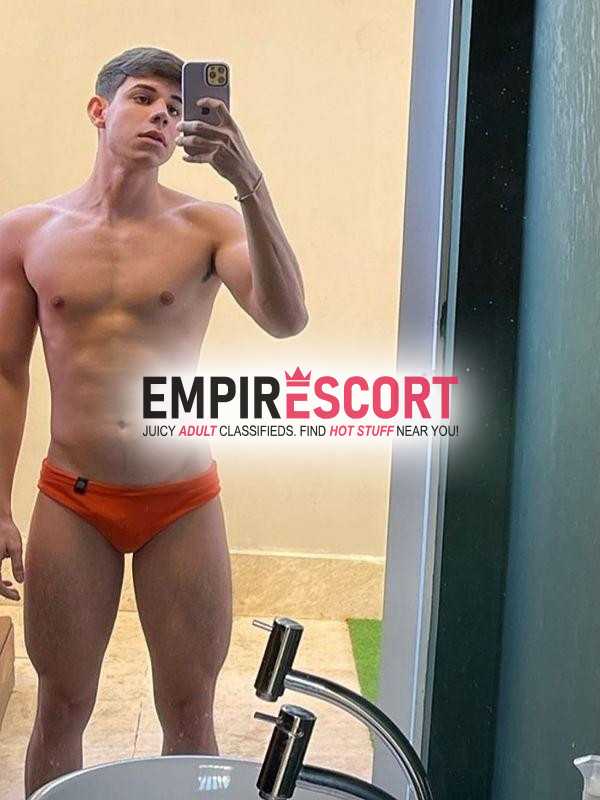 joven macho full arrecho y lechero disponible. 💦👿