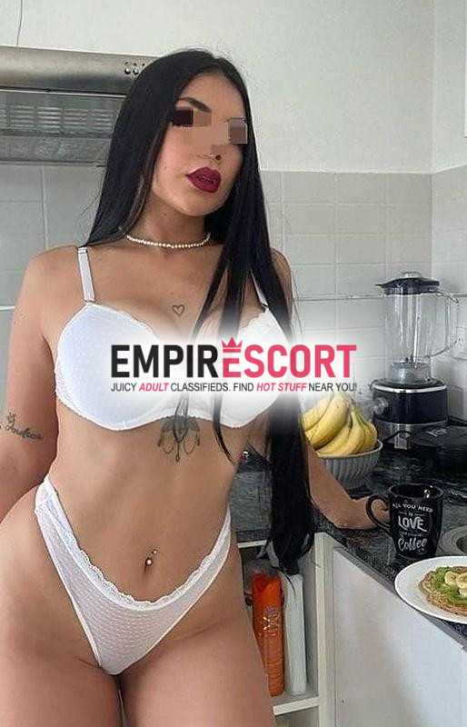 soy mejor fantasía que estabas esperando para devorarte mi sensualidad