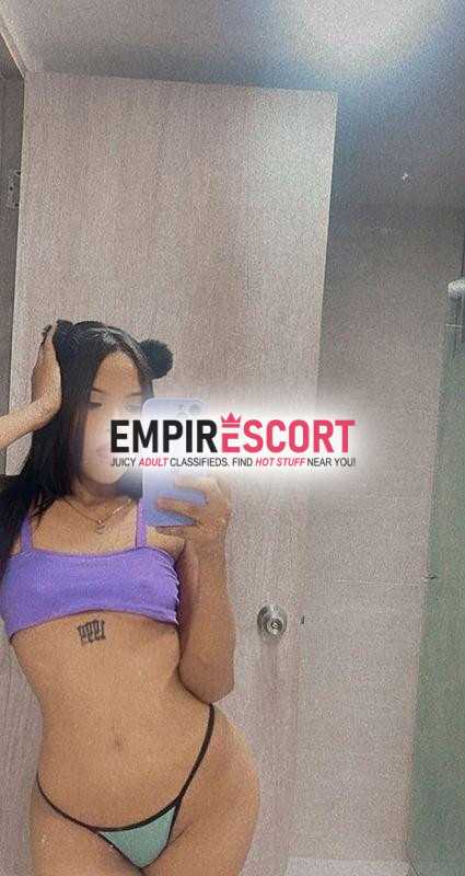 morena trigueña flaca pelinegra linda hermosa complaciente